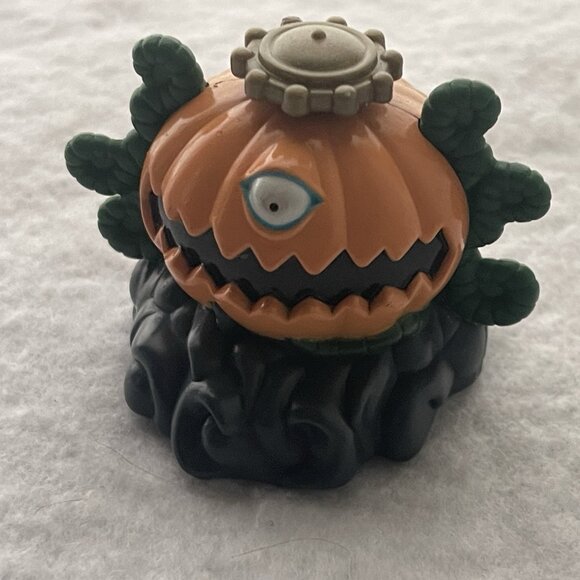 Vintage 1996 YU-GI-OH Kazuki Takahashi Pull Back Racer Pumpking Burger King - Picture 2 of 12